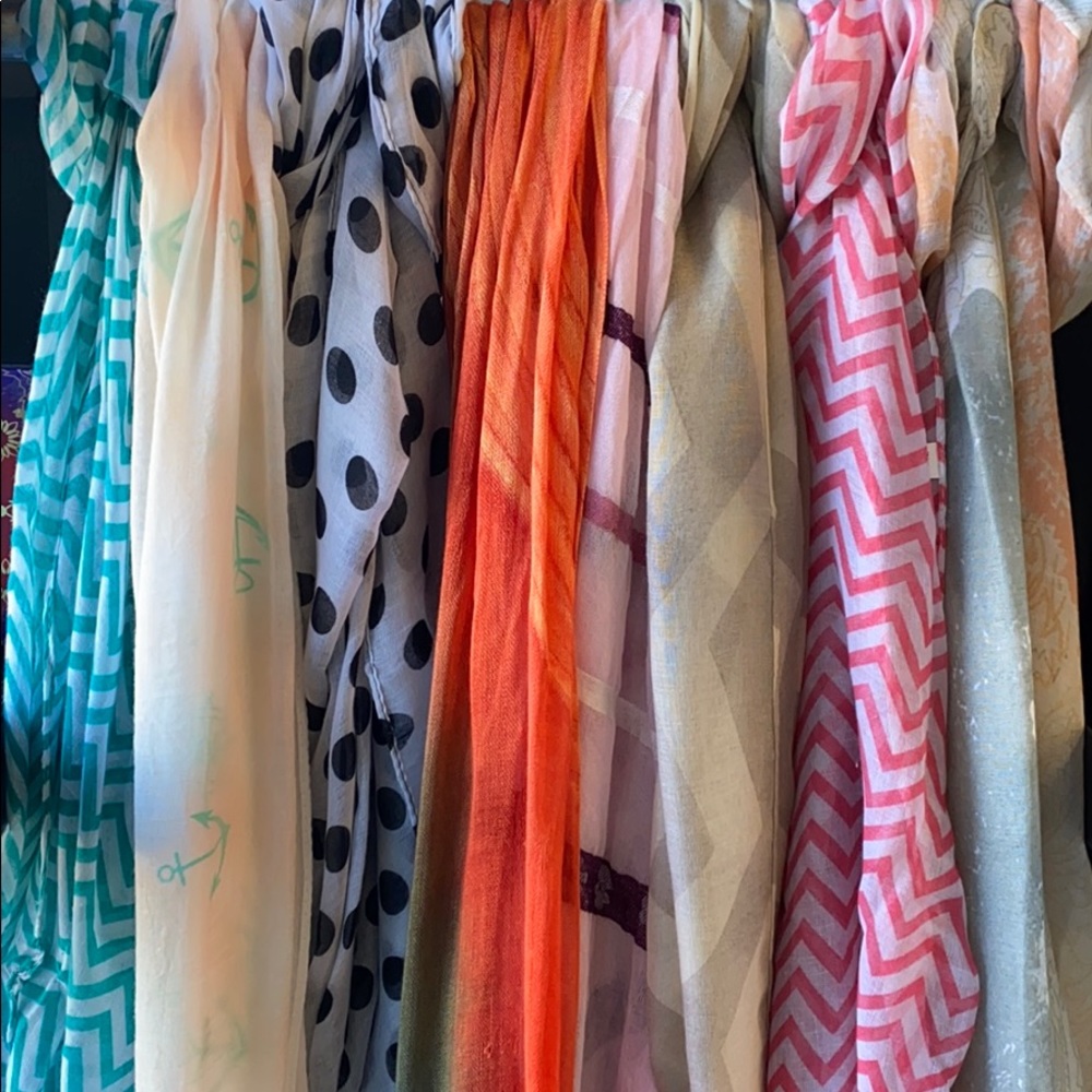 Fashion scarves/wraps